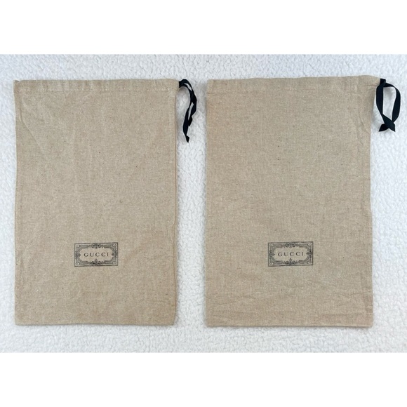 GUCCI • Set of 2 Tan Linen Medium Logo Dust Bags - Picture 2 of 11